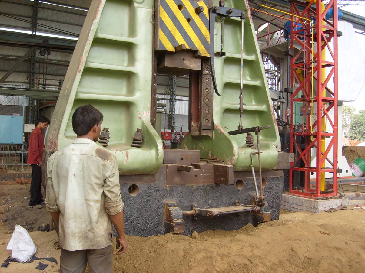 5吨电液模锻锤在印度使用